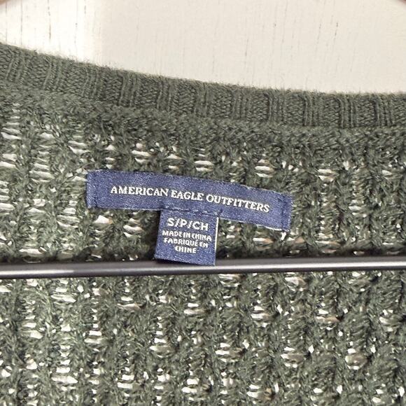American Eagle Pullover Sweater Size Small Green V-Neck Cable Knit Preppy - Picture 8 of 9